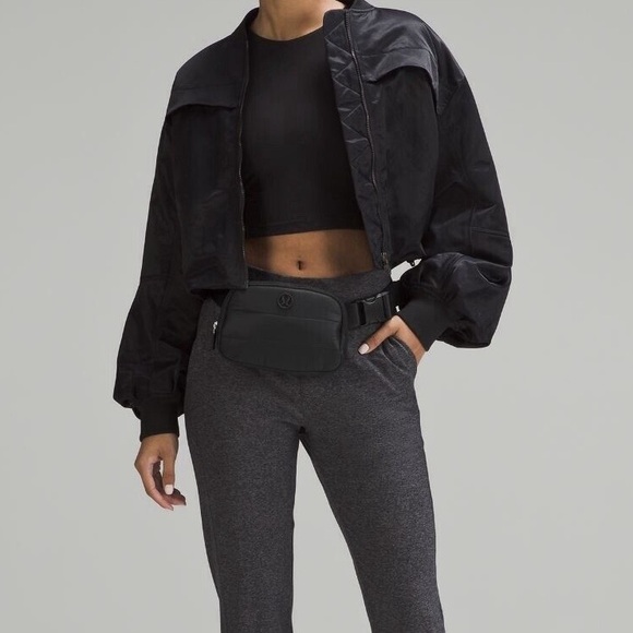 Men Women Lululemon Everywhere Belt Bag 1L Black Wunder Puff - Picture 6 of 10